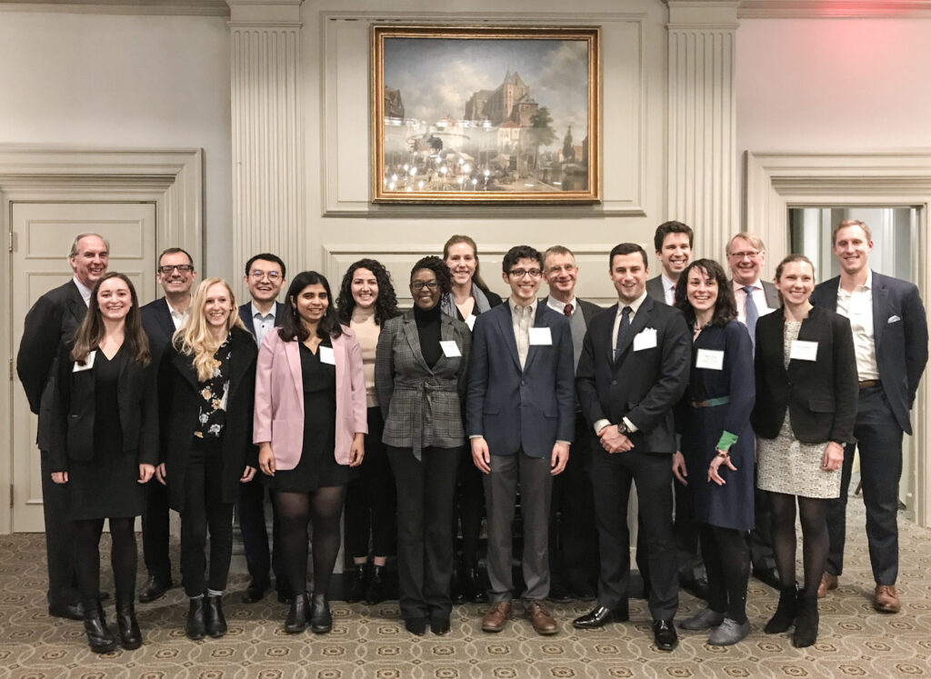 TOP MANHATTAN LAW FIRMS TO WORK WITH
